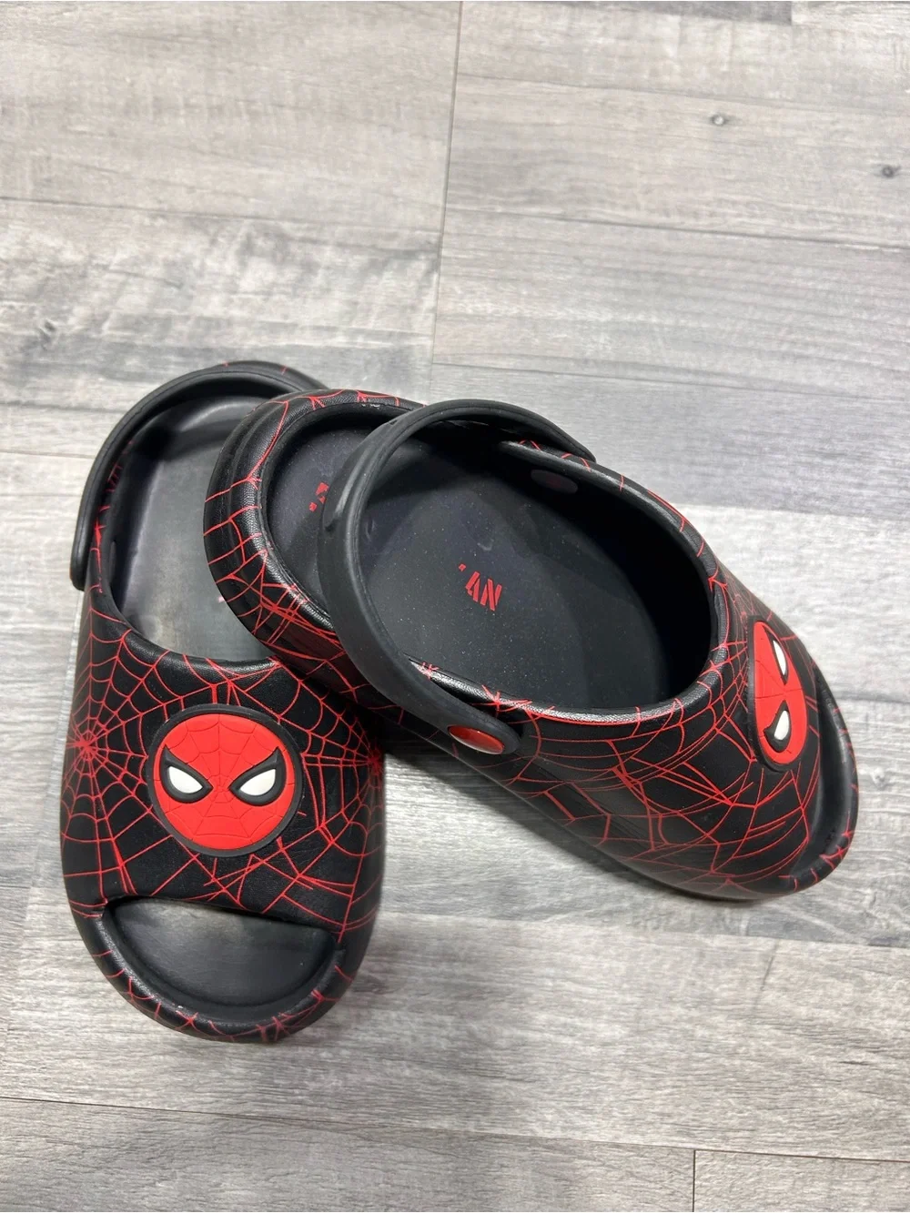 Ground Up Toddler Boys Spiderman Clogs 12